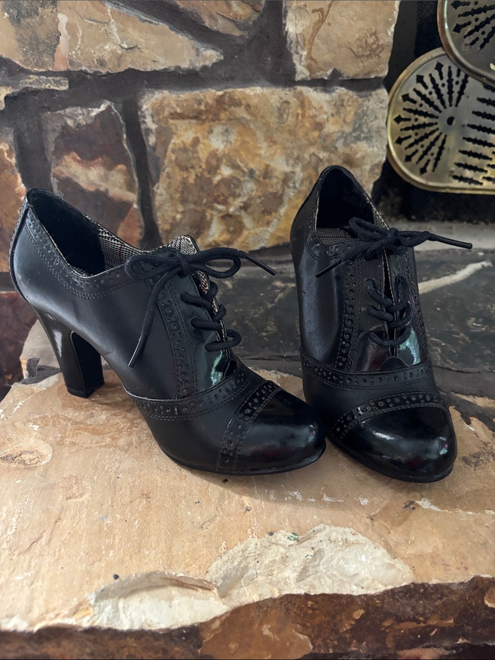 Women's Black Lace-Up High Heel Oxford Shoes
